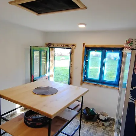 Ispod Subjela Sevrljuge